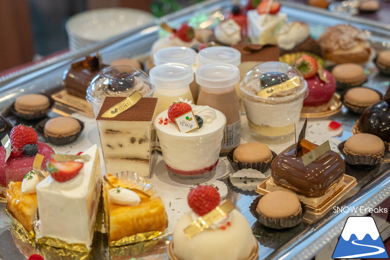 たくさん滑って、いっぱい食べて☆楽しいイベントが帰ってきた！ めもるホールディングス presents プロスキーヤー・井山敬介さんと行く『雪育ツアー』2024 in 恵庭｜ダイナスティスキーリゾート